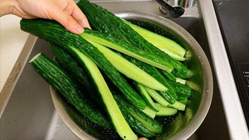 甘瓜能炒着吃,炒制美味，开启夏日清爽新体验